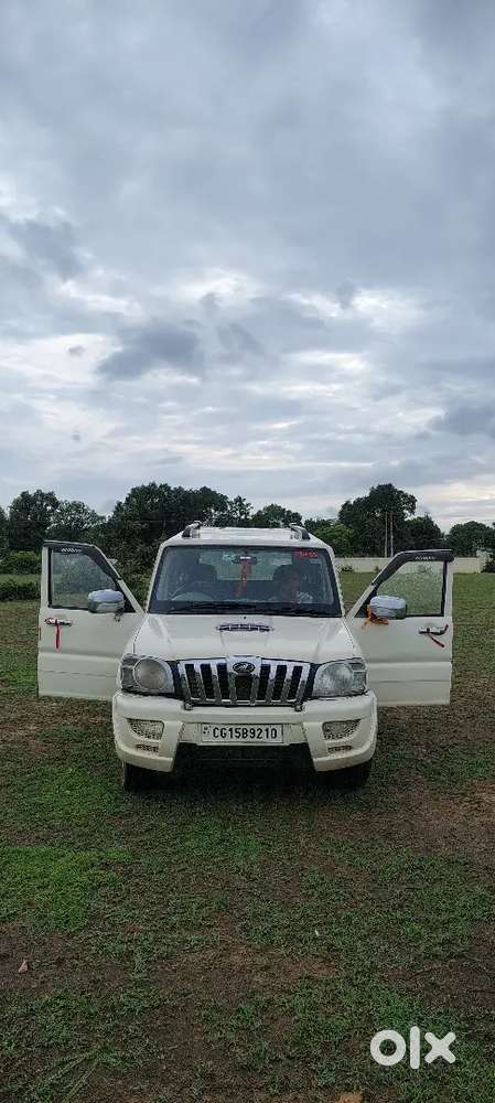 Mahindra Scorpio 2013 Diesel Manual 2nd Owner