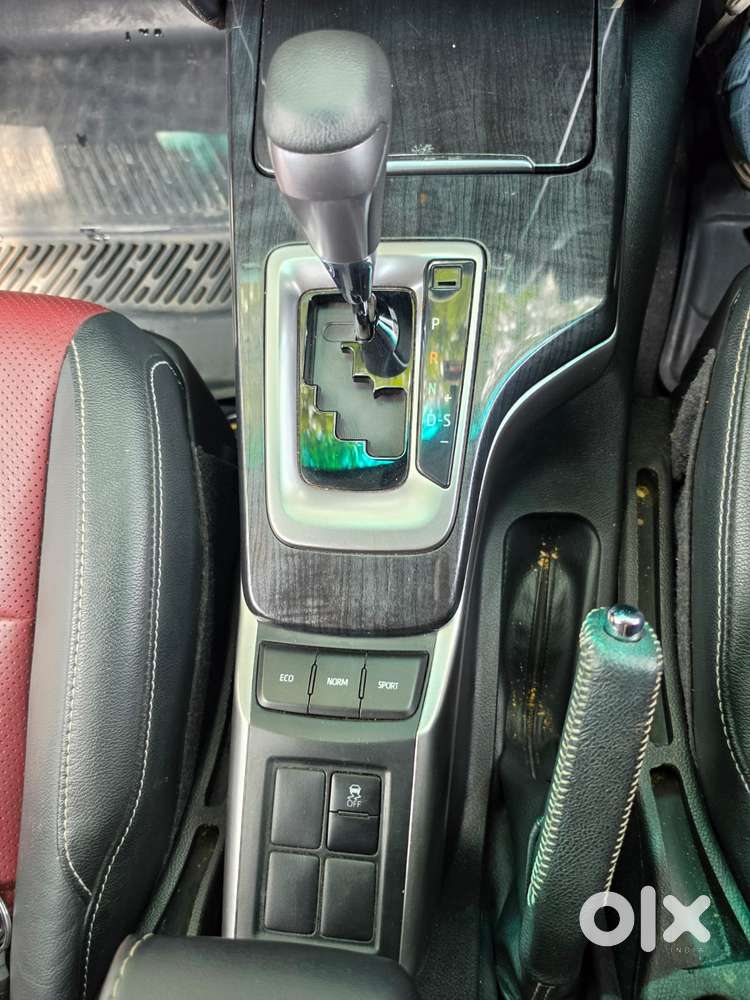 Toyota Fortuner Legender 4x2 At 2.8, 2025, Diesel