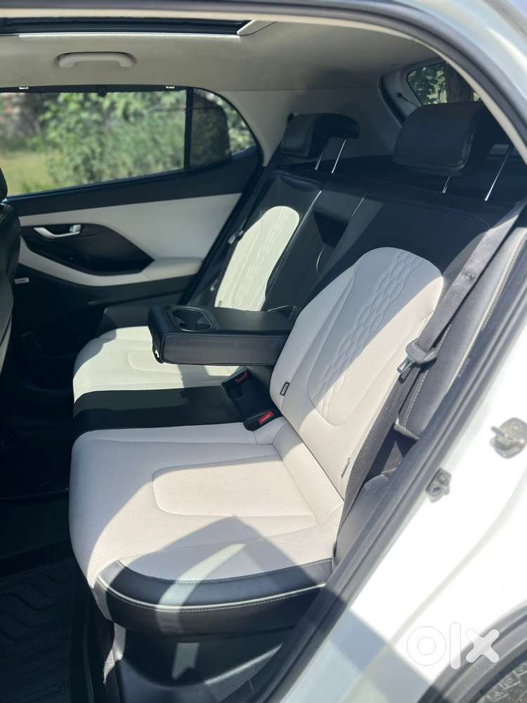 Mercedes-benz E-class E 200 Exclusive, 2023, Petrol