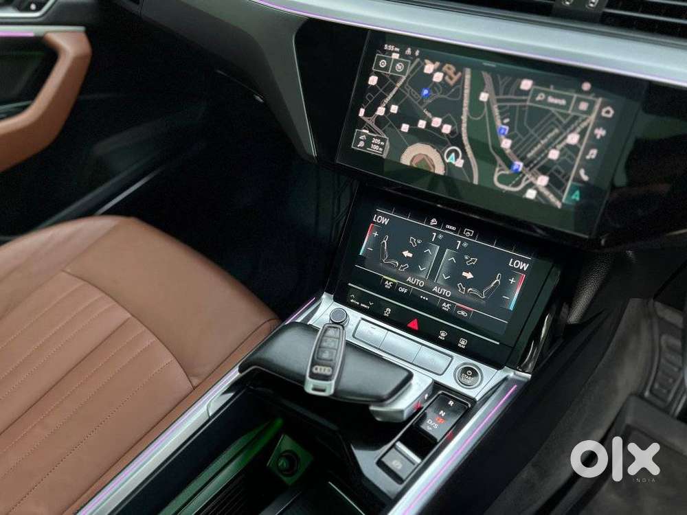 Audi E-tron 55, 2021, Electric