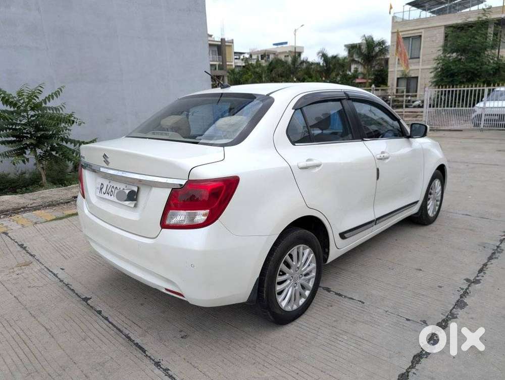 Maruti Suzuki Swift Dzire 1.3 Zxi, 2021, Petrol
