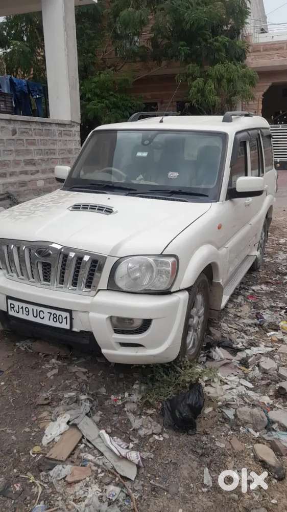 Mahindra Scorpio 2014 Diesel Well Maintained
