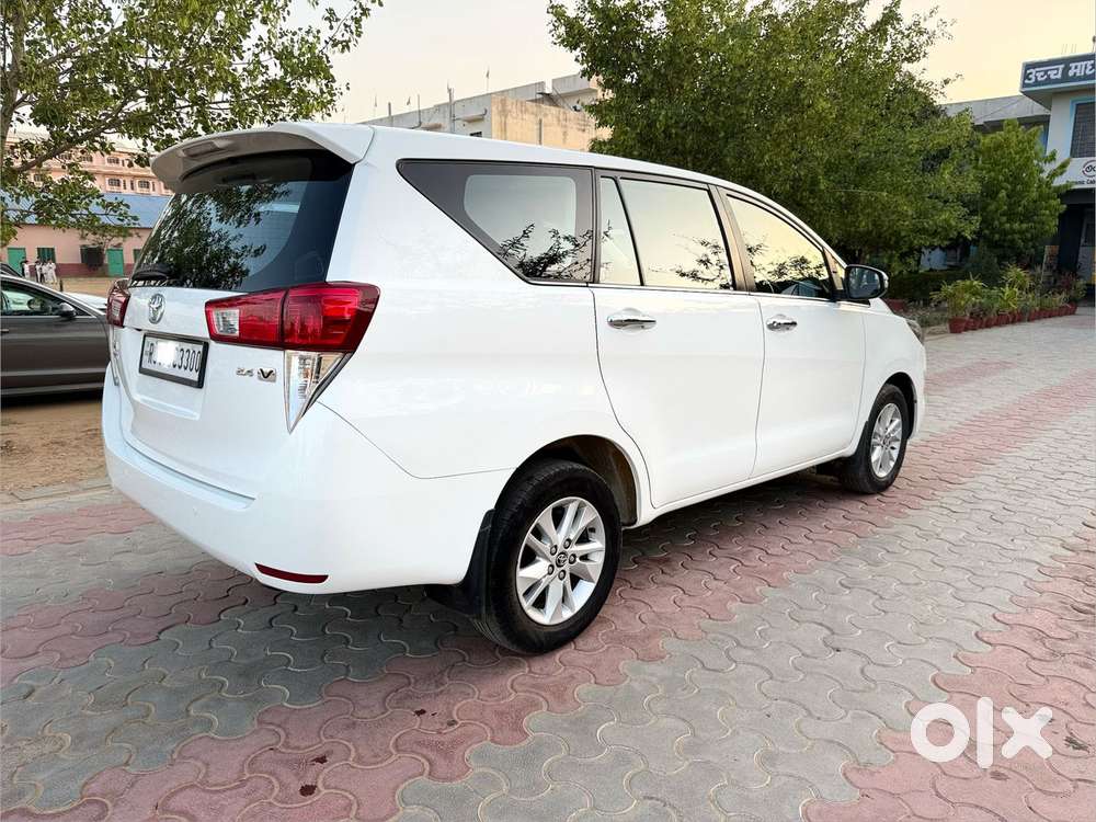 Toyota Innova Crysta 2.4 V, 2018, Diesel