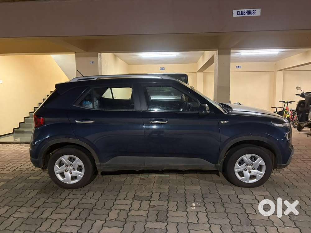 Hyundai Venue Petrol 2020