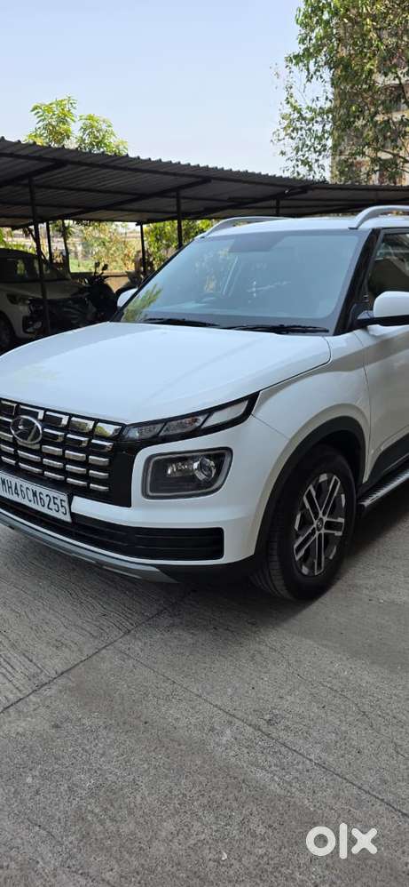Hyundai Venue Sx+ At, 2024, Petrol