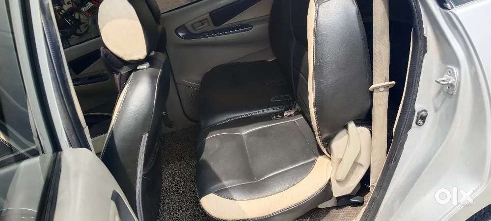 Toyota Innova Petrol Manual 2010
