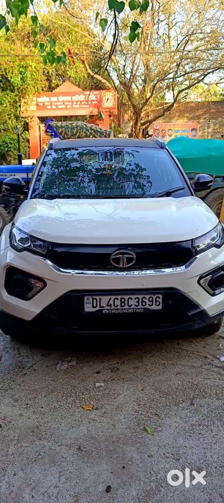 Tata Nexon 2023 Petrol Automatic Sunroof Zero Dept Insurance Valid