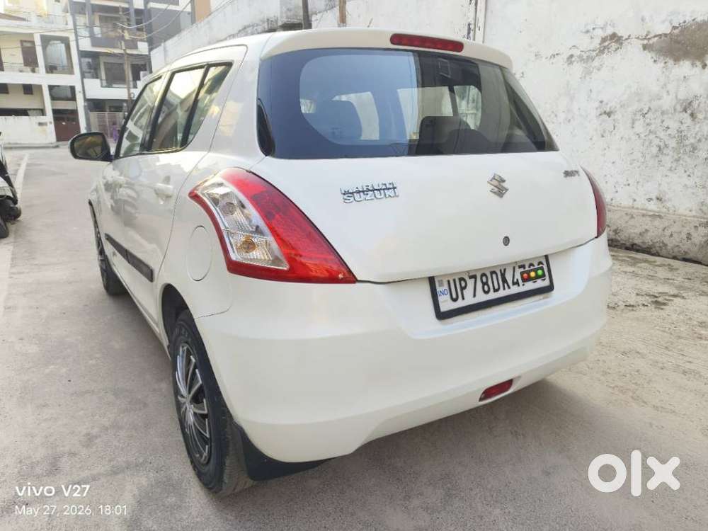 Maruti Suzuki Swift Vxi + Manual, 2014, Petrol