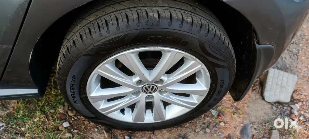 Volkswagen Polo 2013 Petrol 72000 Km Driven