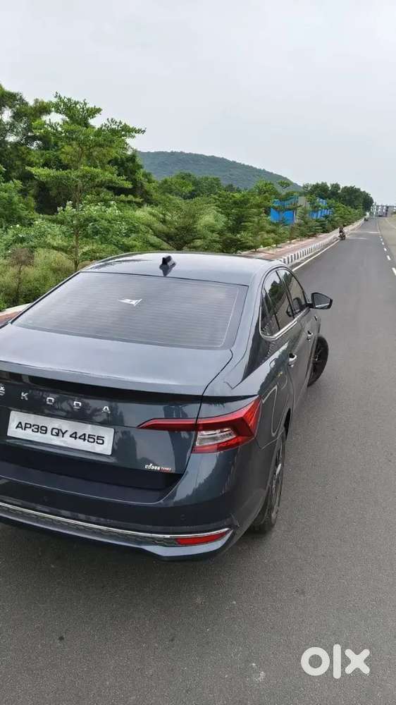 Skoda Slavia 2021 Petrol Well Maintained