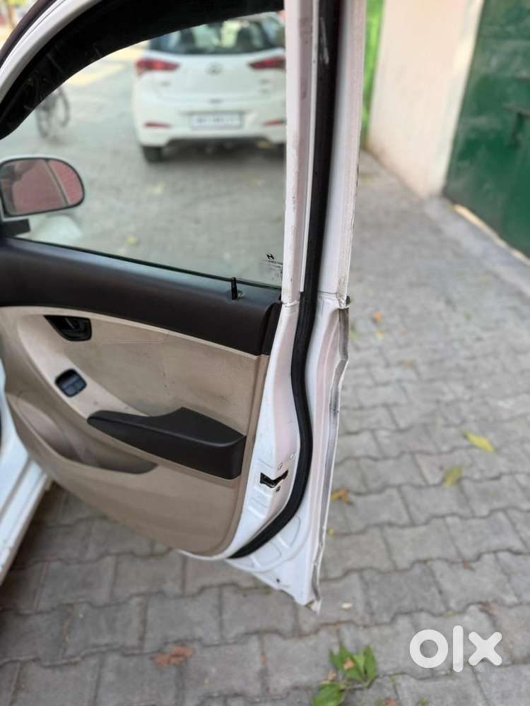 Hyundai Eon 2016 Cng & Hybrids Well Maintained