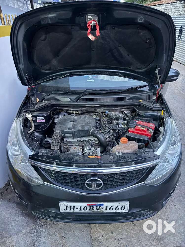 Only 27000 Kilometers Running  Sedaan Car