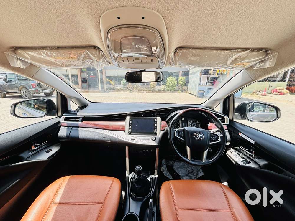 Toyota Innova Crysta [2020-ongoing] 2.4 Gx At 7 Str, 2021, Diesel