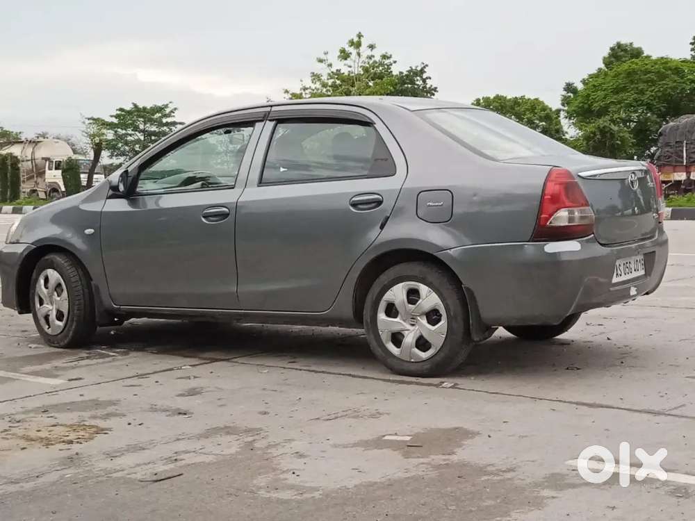 Toyota Etios 2015 Diesel 90200 Km Driven
