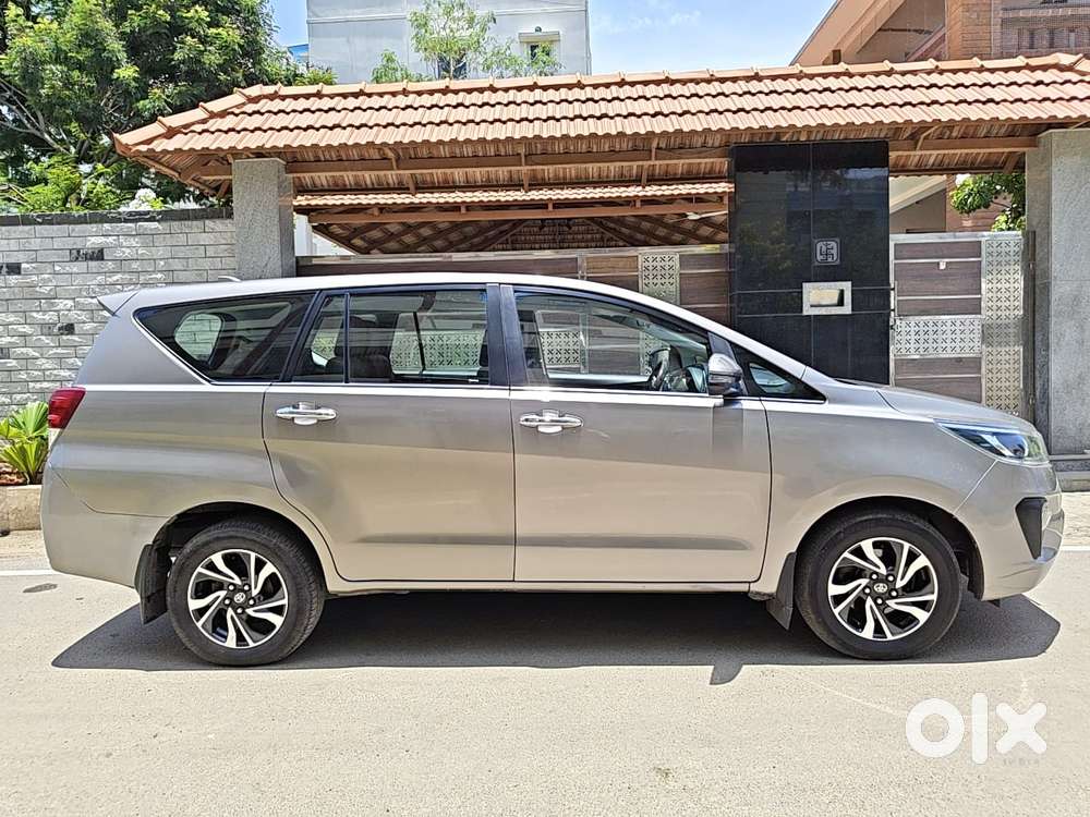 Toyota Innova Crysta 2.4 V, 2022, Diesel