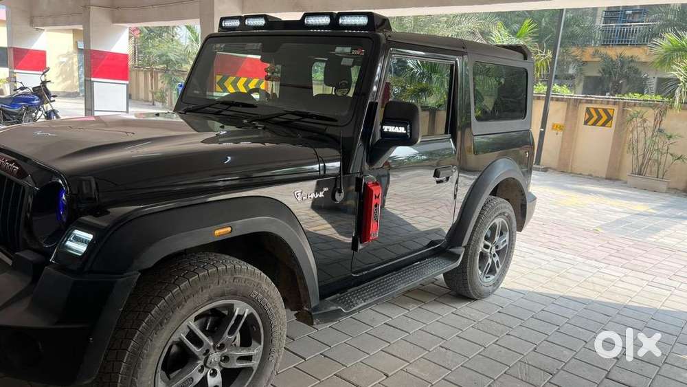 Thar 4x4 Top Model Hard Top  2024  Br01