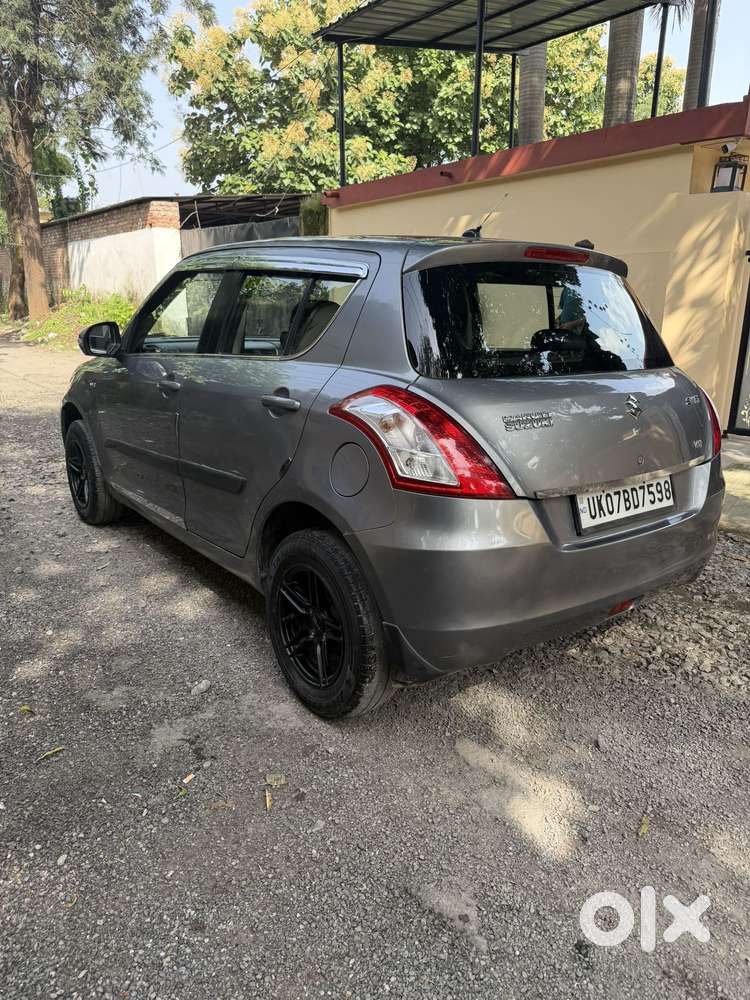 Maruti Suzuki Swift Vxi + Manual, 2014, Petrol