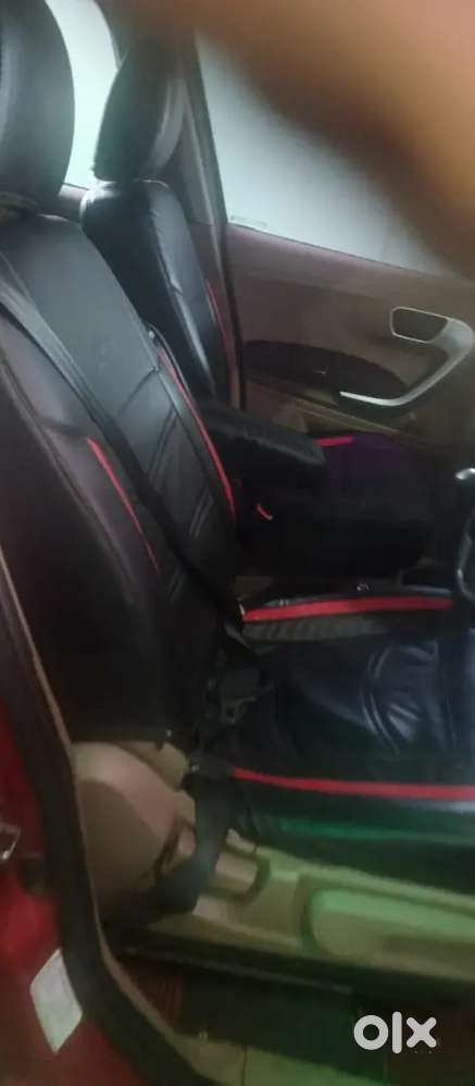 Mahindra Tuv 300 2017