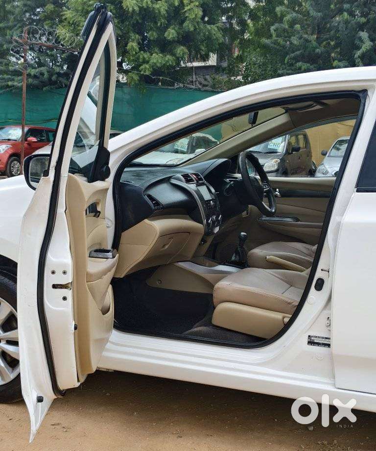Honda City V At Exclusive, 2012, Petrol
