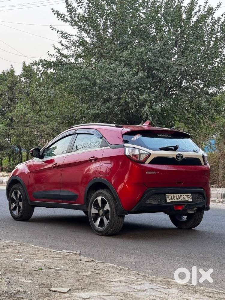 Tata Nexon 1.2 Revotron Xz Plus, 2020, Cng & Hybrids