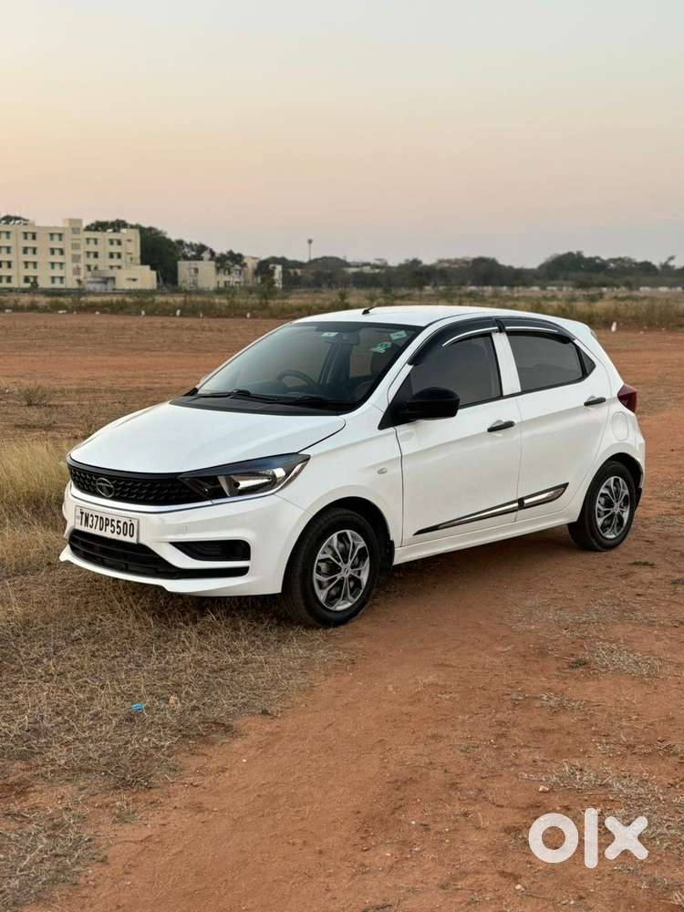 Tata Tiago 1.2 Revotron Xm Option, 2022, Petrol