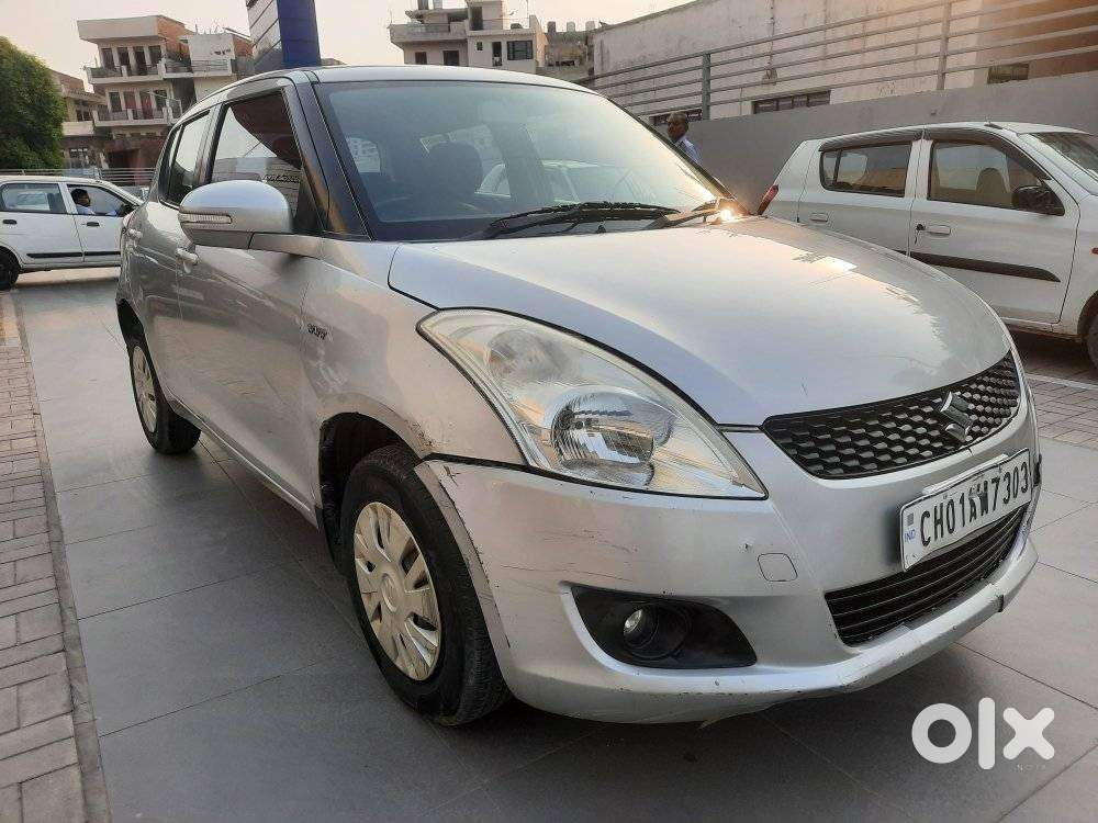 Maruti Suzuki Swift 1.2 Vxi (o), 2013, Petrol