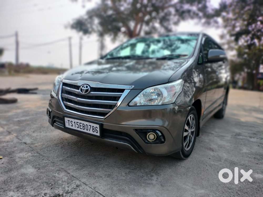 Toyota Innova 2012-2013 2.5 G (diesel) 8 Seater, 2014, Diesel
