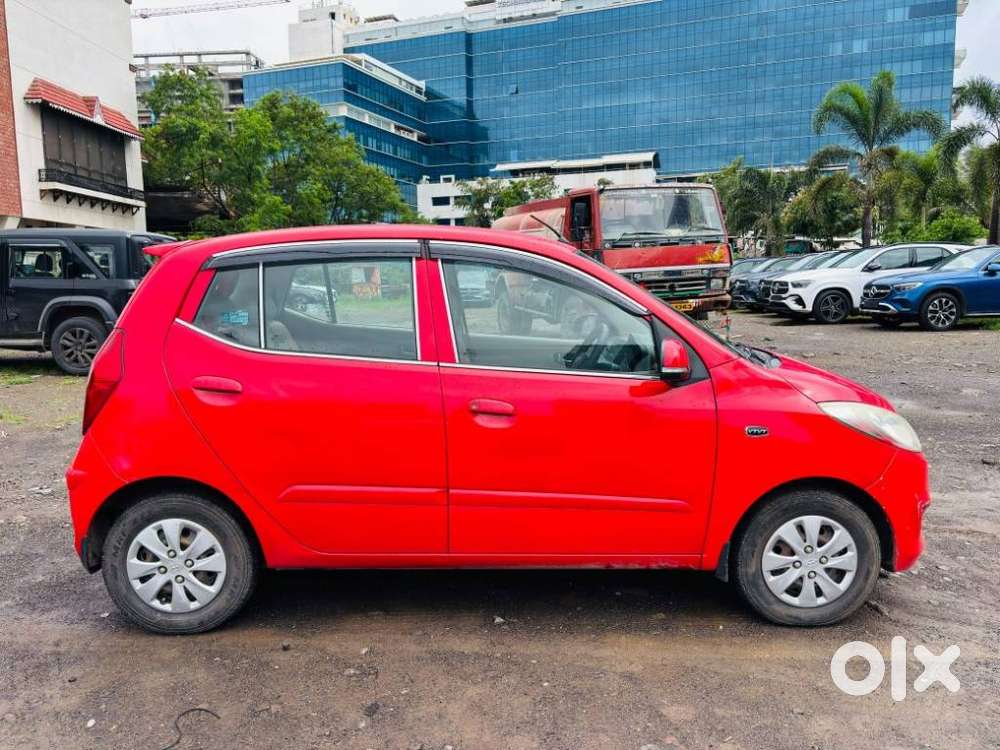 Hyundai I10 Sportz At, 2013, Petrol