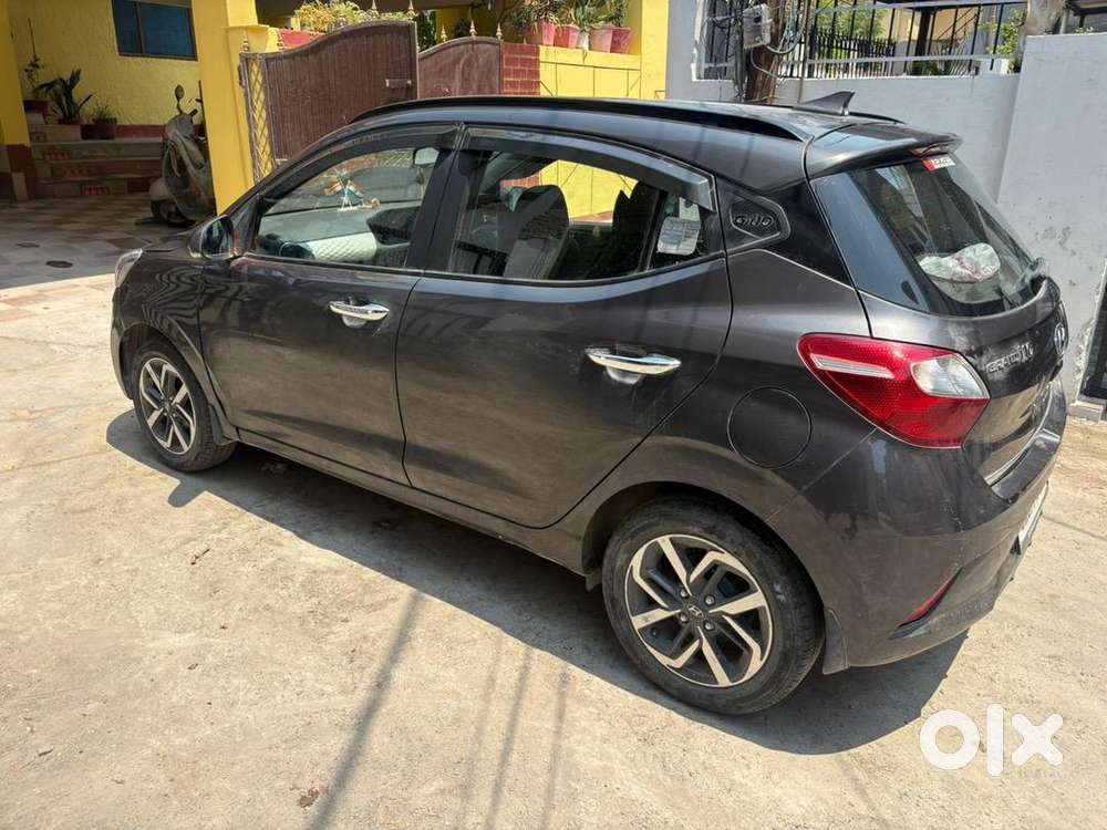 Hyundai Petrol Manual 2021