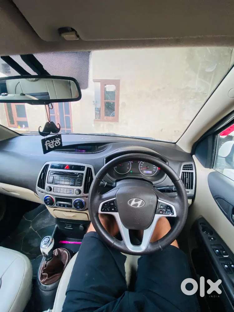 Hyundai I20 Sportz 2014