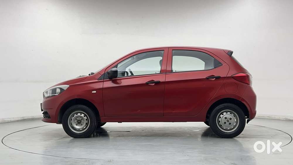 Tata Tiago 1.2 Revotron Xm, 2018, Petrol