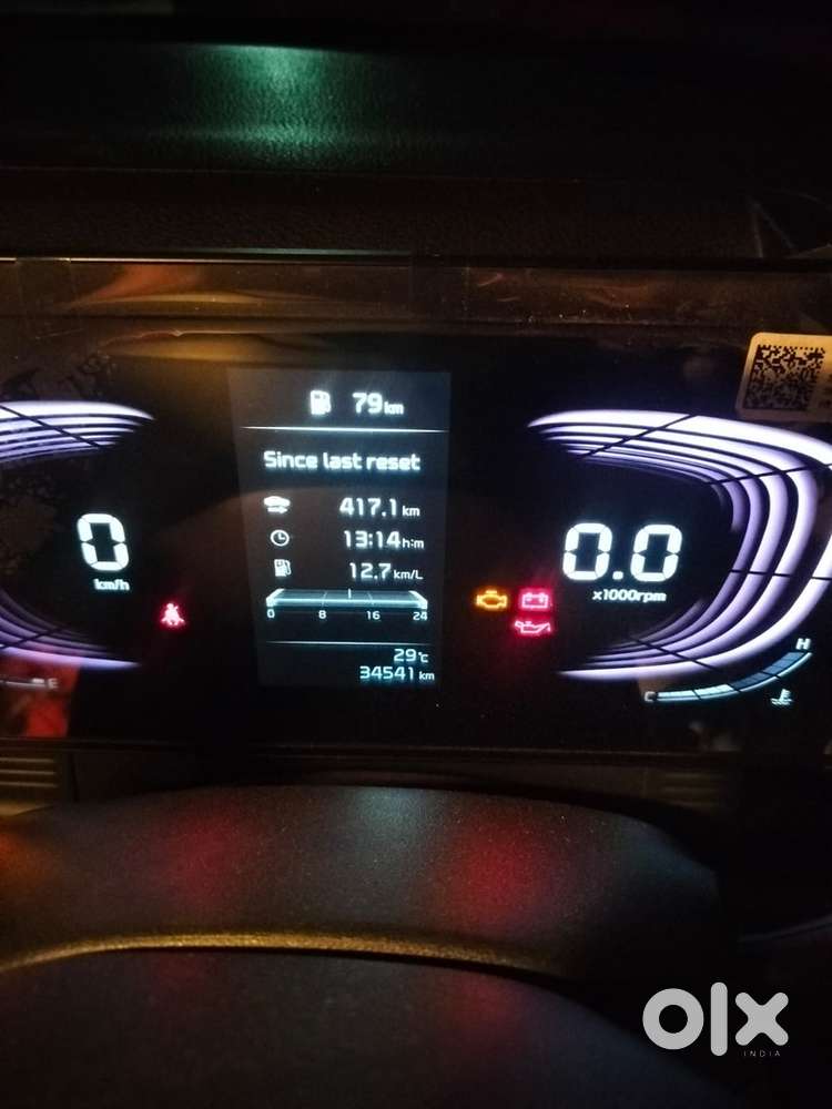 Kia Carens Clavis 2025 Hte Petrol