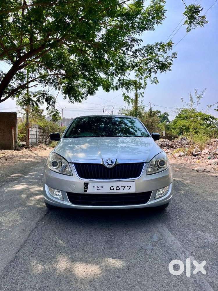 Skoda Rapid 1.5 Elegance Tdi Mt, 2012, Diesel
