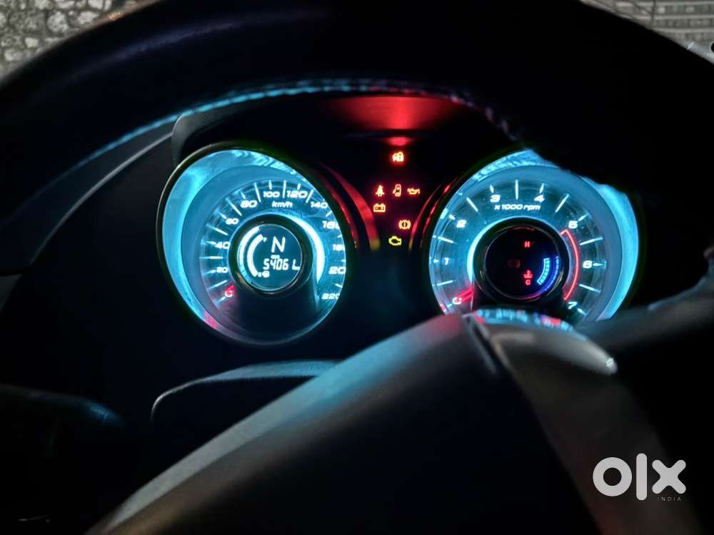 Mahindra Xuv500 Diesel 2021