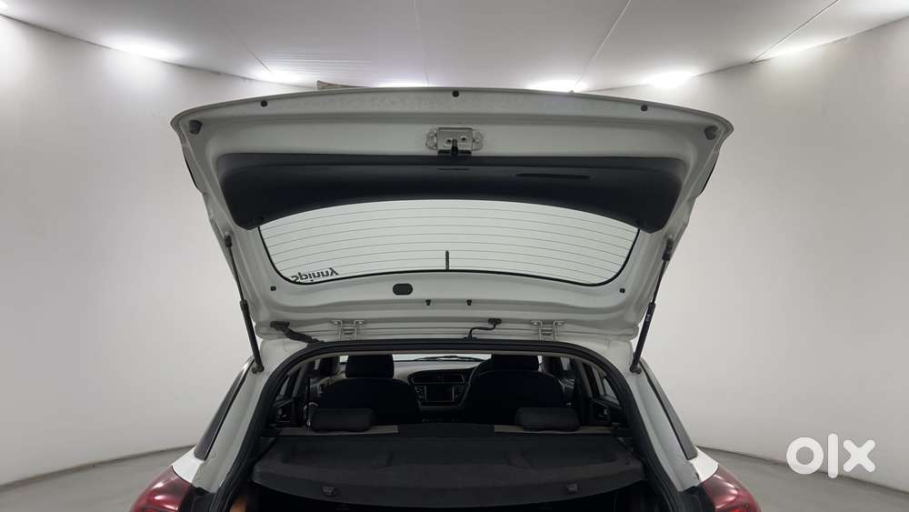 Hyundai Elite I20 Asta (o) 1.2 Mt, 2020, Petrol