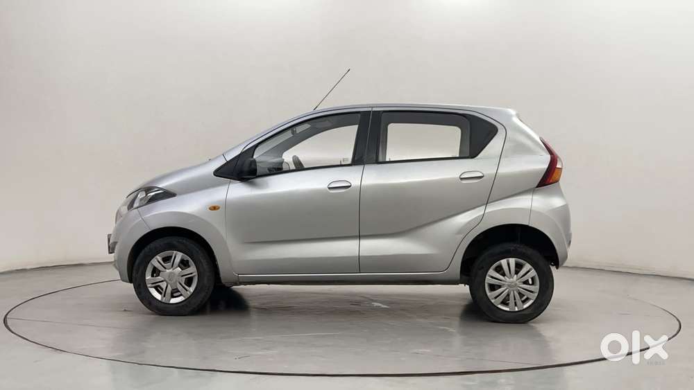 Datsun Redigo T Option, 2016, Petrol