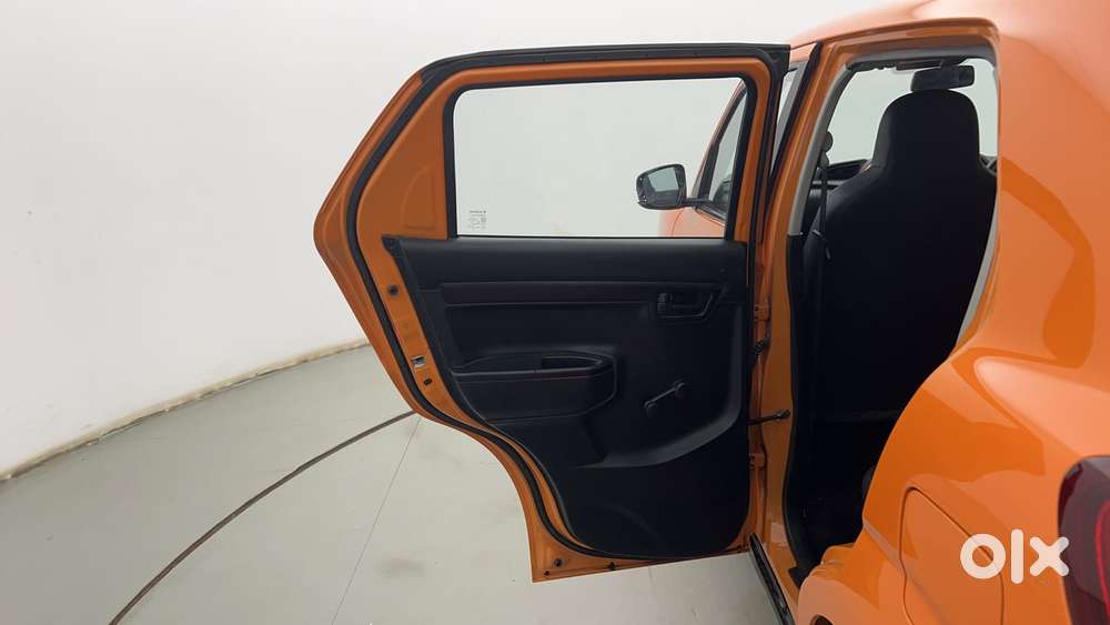 Maruti Suzuki S-presso Vxi Plus, 2022, Petrol