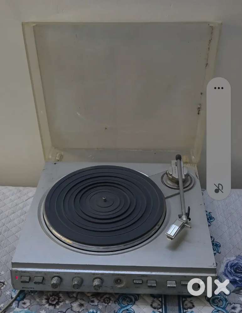 Record player
