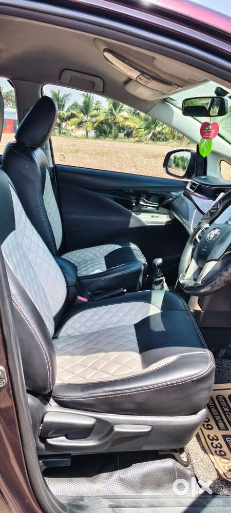 Toyota Innova Crysta 2.4 Vx Mt, 2017, Diesel