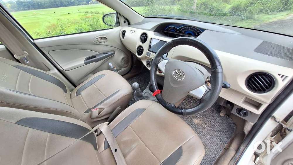 Toyota Etios G Exclusive, 2015, Petrol