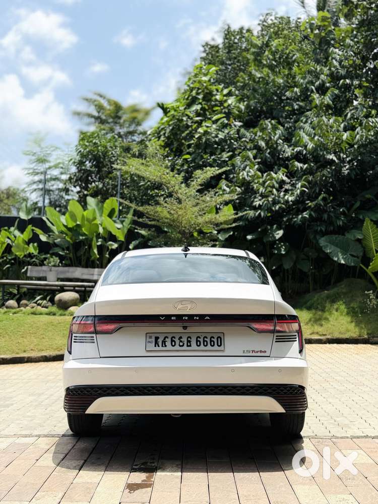 Hyundai Verna 1.5 Sx Turbo Petrol Dct, 2024, Petrol