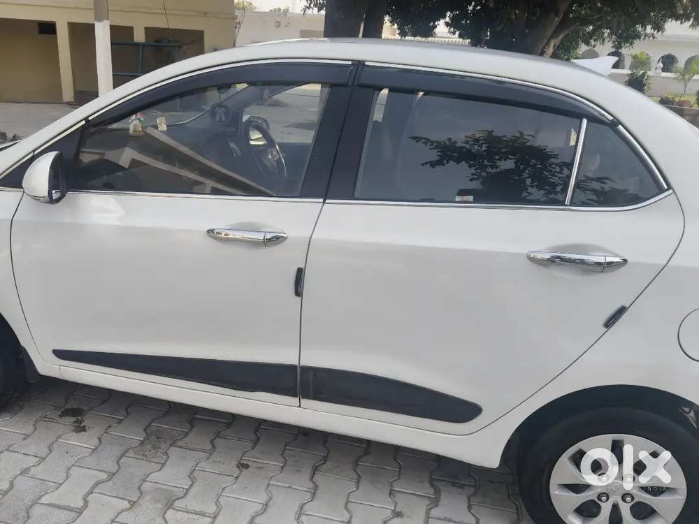 Hyundai Xcent Diesel Manual 2015