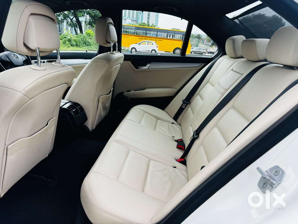 Mercedes-benz C-class C 200, 2011, Petrol