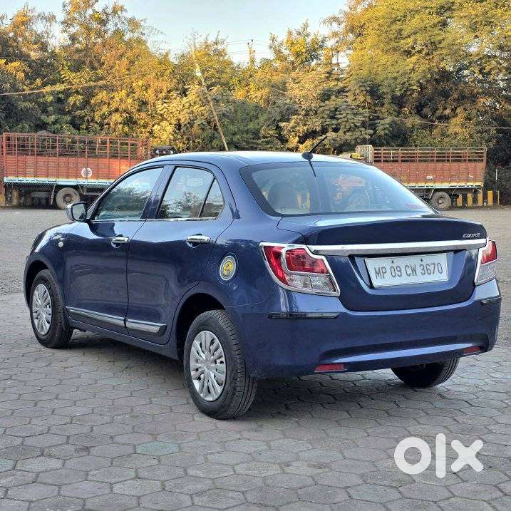 Maruti Suzuki Dzire 1.2 Lxi, 2017, Petrol