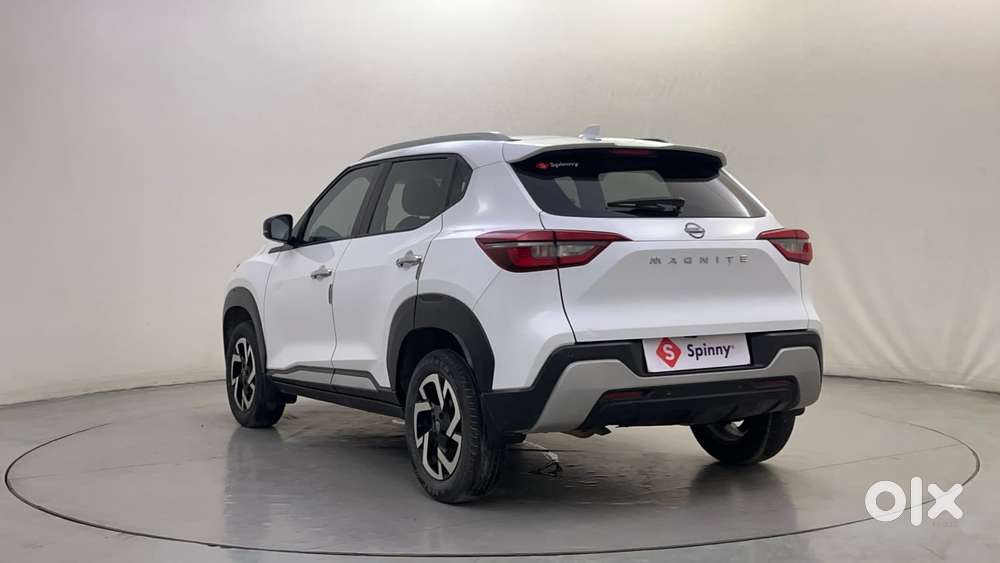 Nissan Magnite 1.0 Xv, 2023, Petrol