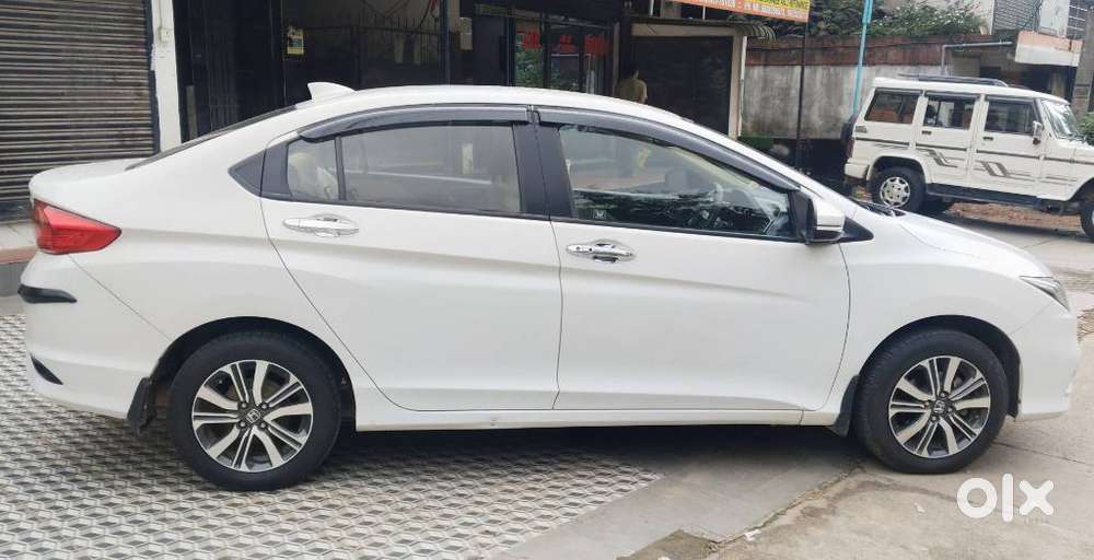 Honda City 1.5 V 5th Gen I-vtec Mt, 2019, Petrol
