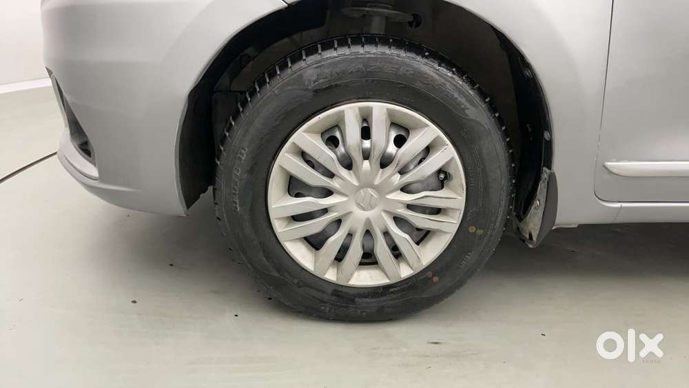 Maruti Suzuki Dzire 1.2 Vxi, 2021, Petrol
