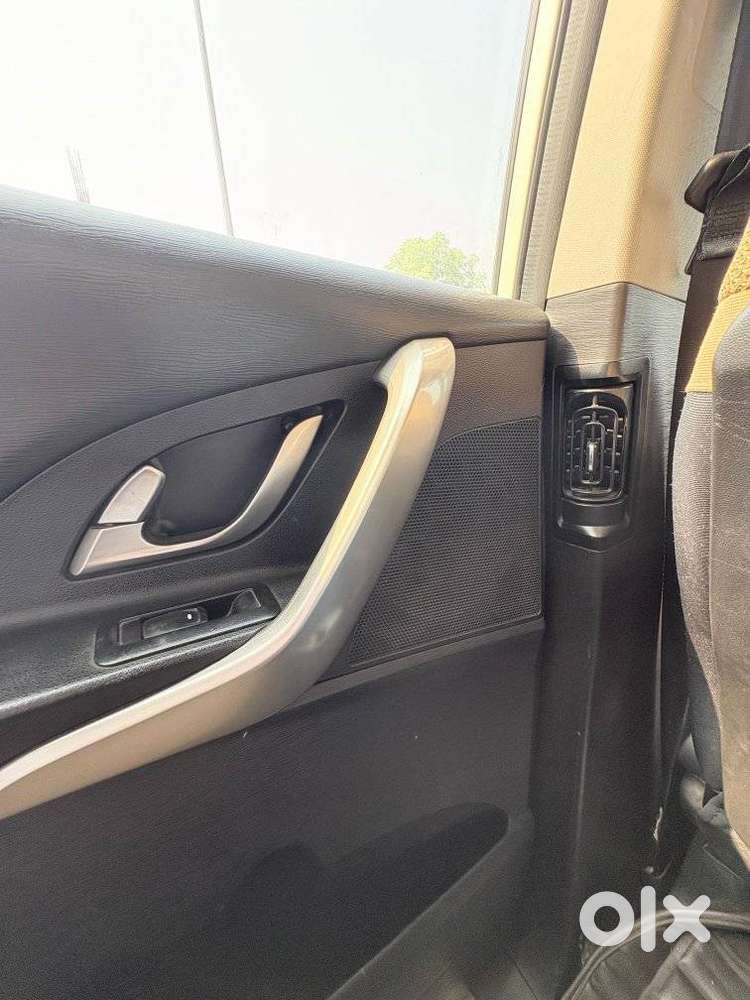 Mahindra Xuv500 W7, 2019, Diesel