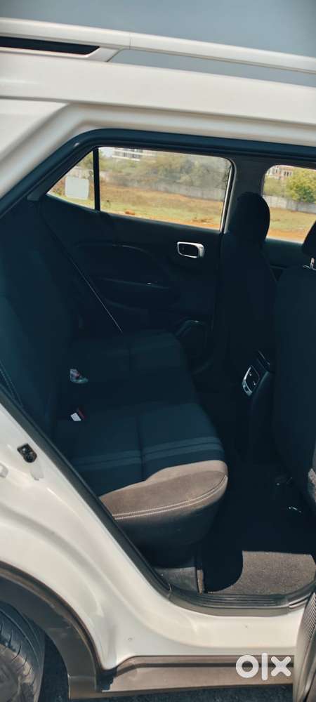 Hyundai Venue 1.2 S Plus, 2021, Petrol