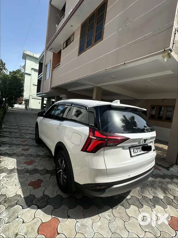 Mahindra Xuv700 Diesel 2025